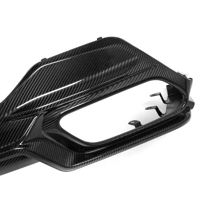 BMW 8er G14 G15 M-Sport Pre-Preg Carbon Diffusor von Sooqoo (2018+)