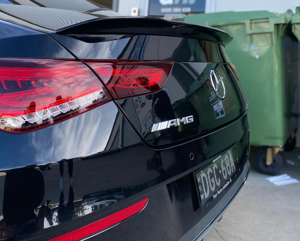 Mercedes CLA W118 Hochglanz Schwarze P Style Heckspoiler (2019+)
