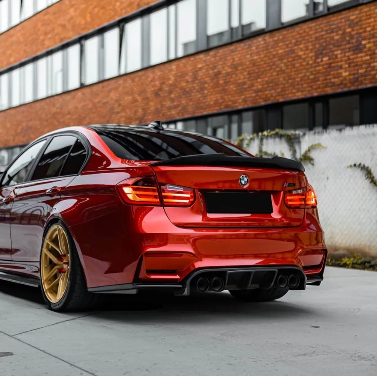 BMW 3er F30 / M3 F80 Prepreg-carbon PsM-Stil Ducktail Spoiler von OPTIC (2014-2019)