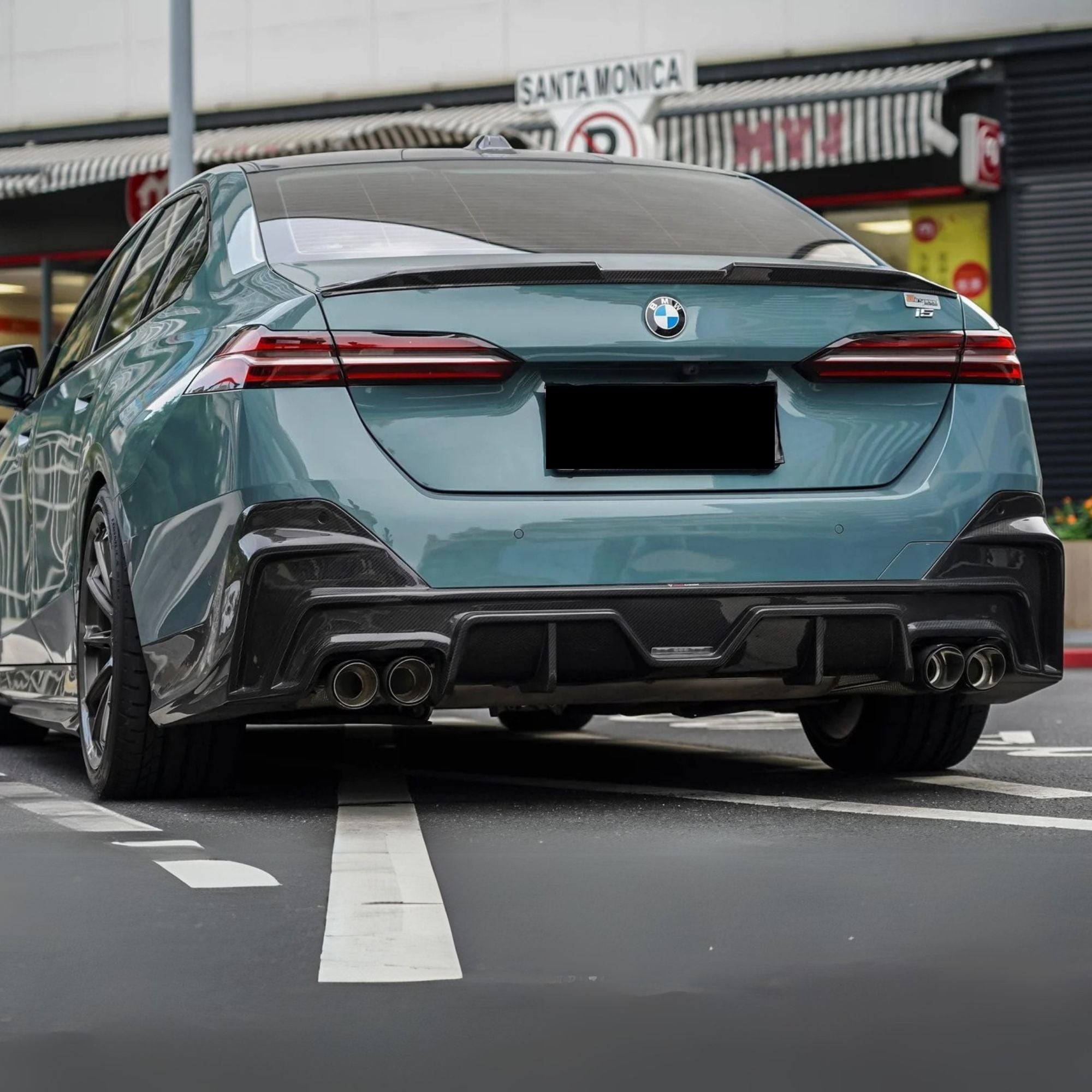 BMW 5er G60 G61 Prepreg-carbon Tk Style Diffusor von OPTIC (2024+)