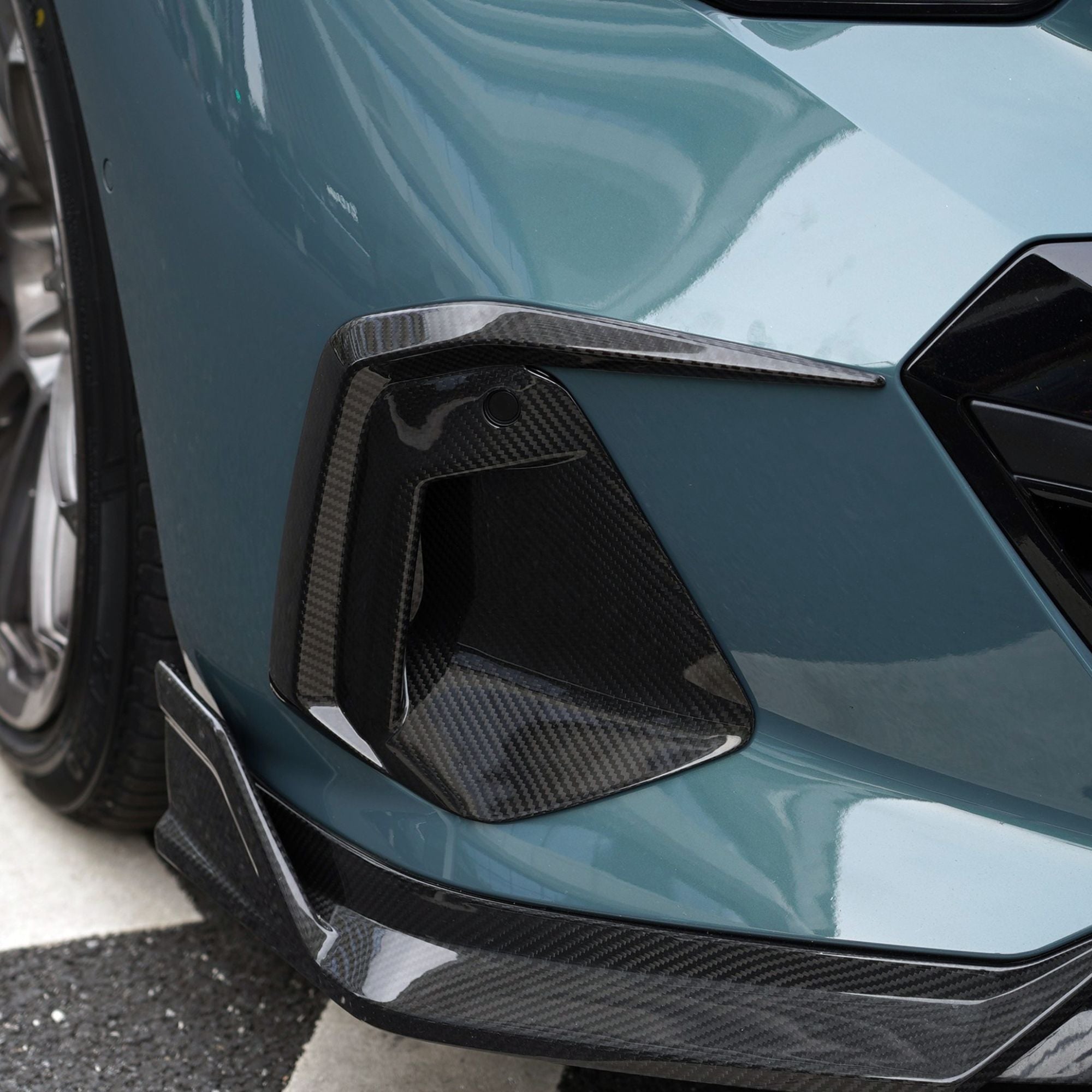 BMW 5er G60 G61 Prepreg-carbon Tk Style Frontstoßstangeneinsätze von OPTIC (2024+)