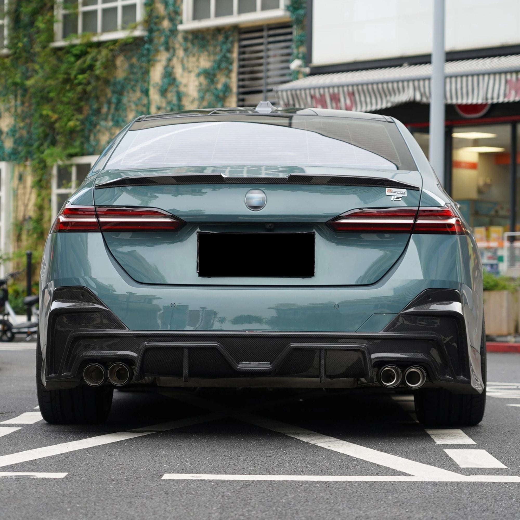 BMW 5er G60 G61 Prepreg-carbon Tk Style Diffusor von OPTIC (2024+)