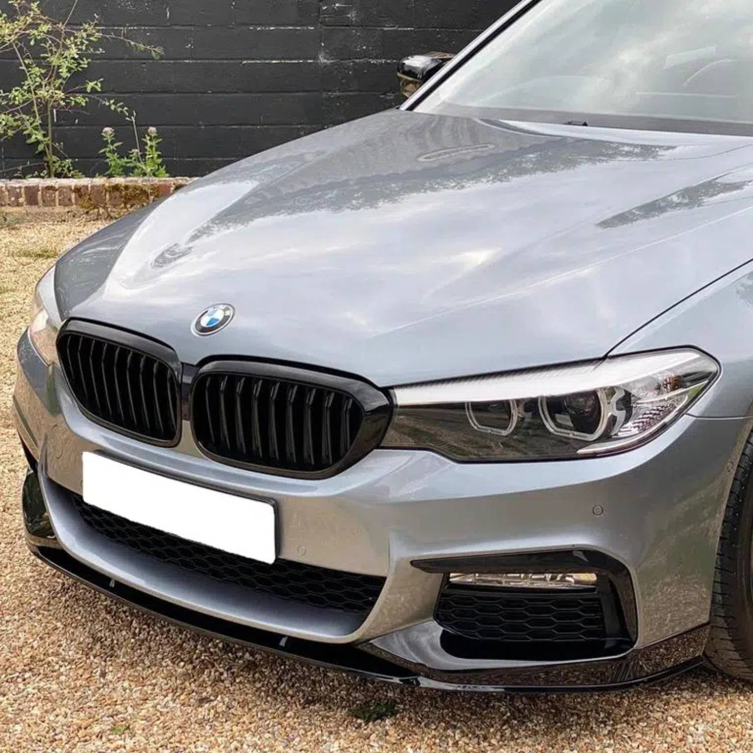 BMW 5er G30 und M5 F90 Schwarz Hochglanz Einzelner Lamellen Nieren Grill (2017-2020)