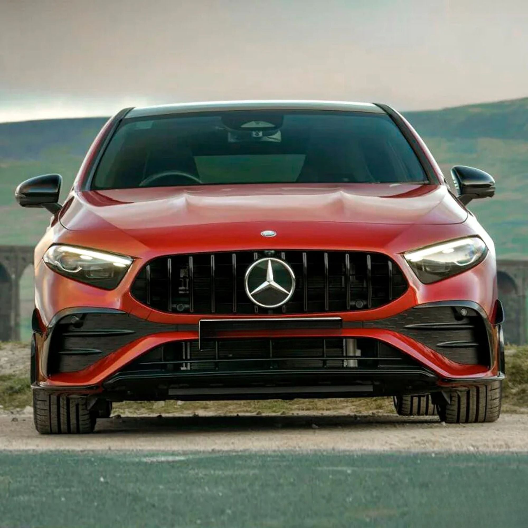 Mercedes A-Klasse W177 Hochglanz Schwarze Panamericana GT Style Grill (2023-2024)