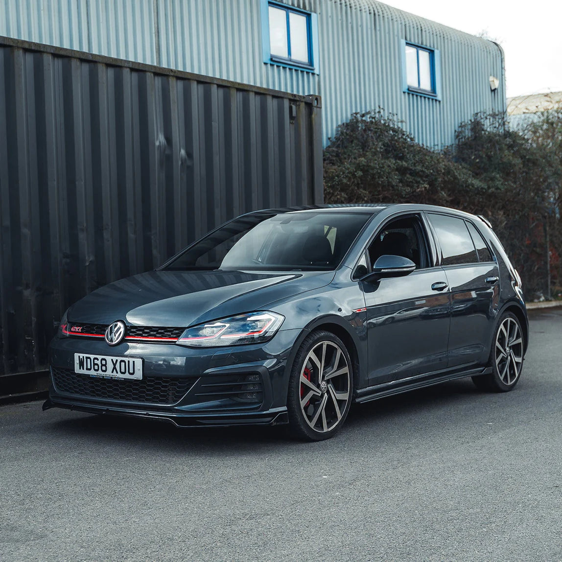 VW GOLF GTD/GTI/R MK7/7.5 SCHWARZGLÄNZENDES KIT - SCHWARZ VON CT