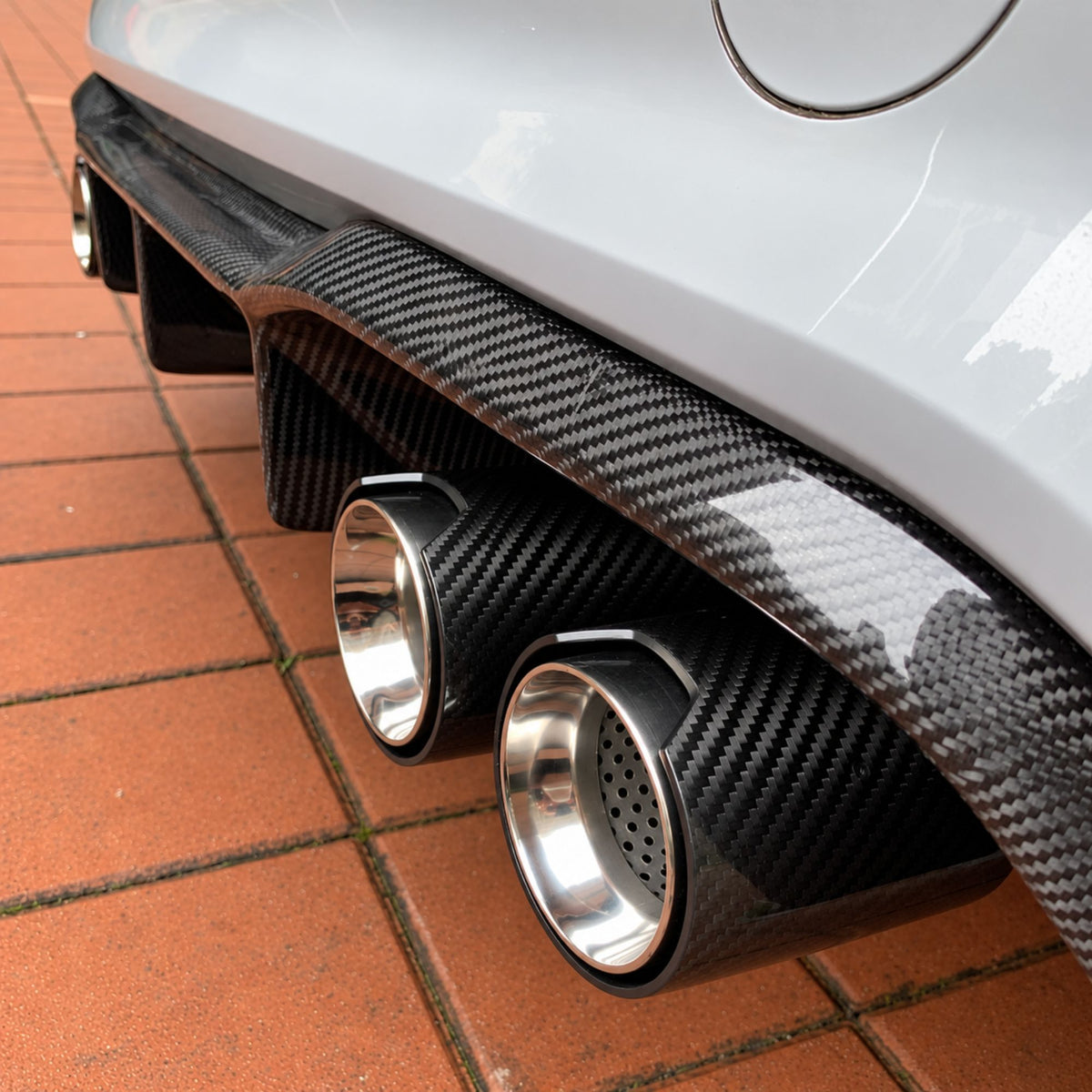 BMW M3 F80 | M4 F82/F83 Straight Cut Carbon Exhaust Tips