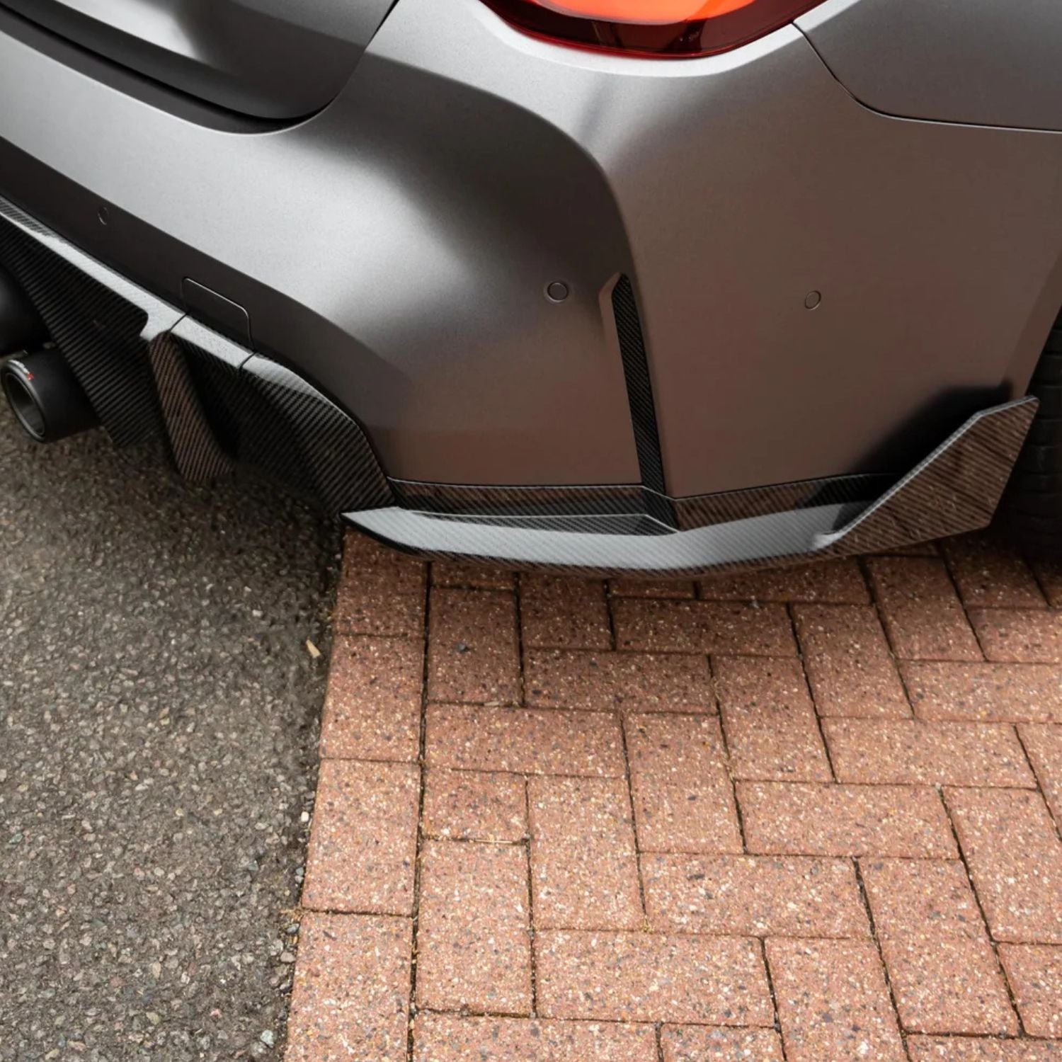 BMW M3 G80 G81 / M4 G82 G83 Prepreg-carbon M Performance Style Heckstoßstange Side Winglets von OPTIC (2021+)
